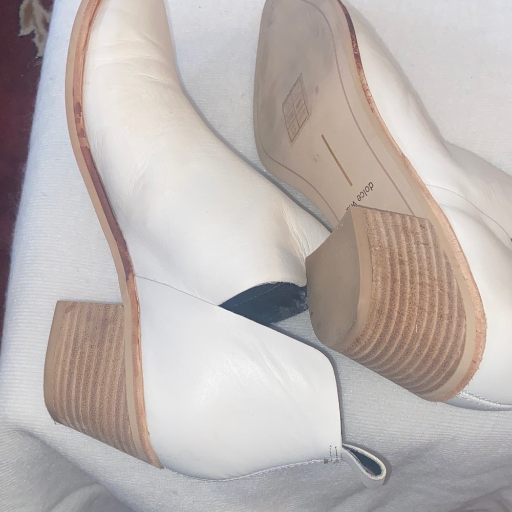 Dolce Vita White Leather Ankle Booties - Picture 4 of 9